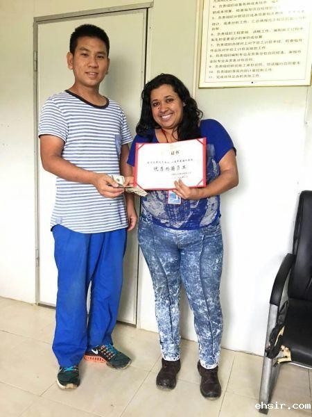 Beisa Sierra, accountant of China Railway No.9 Group Co., Ltd. Venezuela Branch